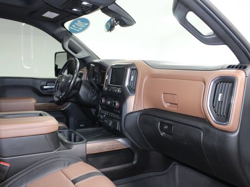 Used 2021 Chevrolet Silverado 2500 High Country w/ Z71 Off-Road Package AWD/4WD image 31