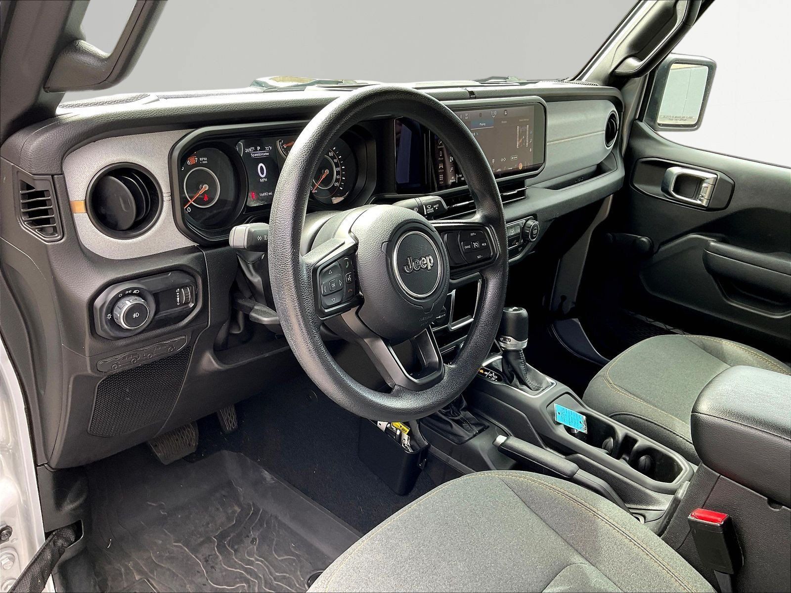Used 2024 Jeep Wrangler Unlimited Sport AWD/4WD image 17