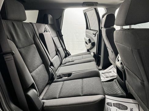 Used 2017 GMC Yukon SLE w/ HD Trailering Package image 10