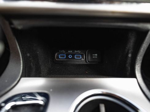 Used 2022 Jeep Grand Cherokee Laredo X image 17