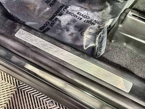 Used 2022 Ford Explorer Limited w/ Hybrid Equipment Group 310A image 16