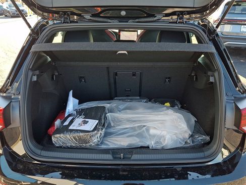 New 2026 Volkswagen GTI SE image 19