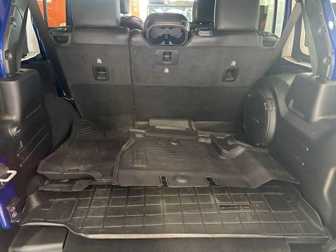 Used 2020 Jeep Wrangler Unlimited Rubicon AWD/4WD image 35
