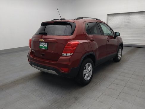 Used 2021 Chevrolet Trax LT AWD/4WD image 9
