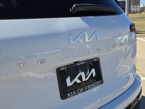 Certified 2024 Kia Telluride S w/ S Sunroof Package image 11