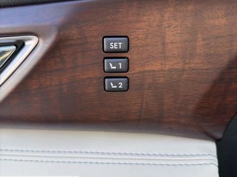 Used 2022 Subaru Ascent Touring image 44