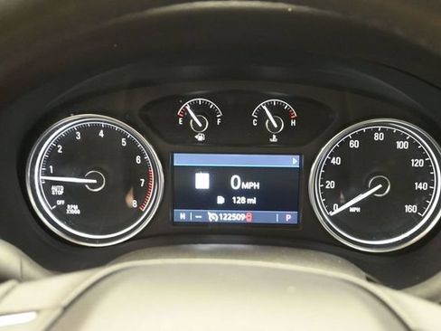 Used 2020 Buick Enclave Premium w/ Sun and Sites Package AWD/4WD image 13