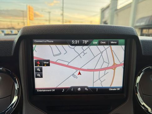 Used 2016 Ford F450 Platinum w/ FX4 Off Road Package image 35