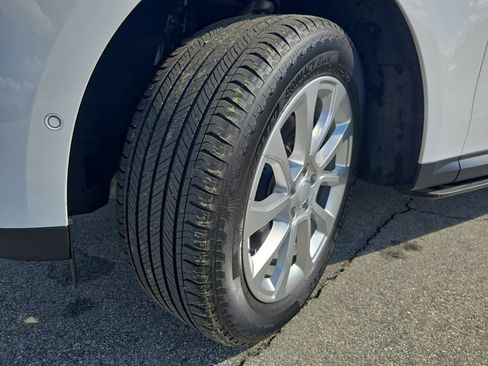 Used 2024 Land Rover Range Rover Sport SE image 33