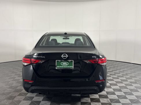 Used 2024 Nissan Sentra SV FWD image 10