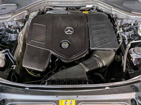 Certified 2025 Mercedes-Benz GLC 300 image 22