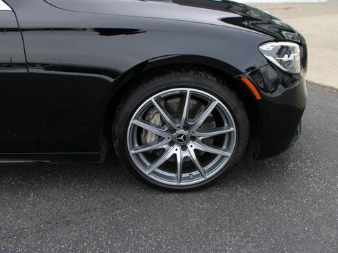 Certified 2022 Mercedes-Benz E 350 4MATIC Sedan image 10