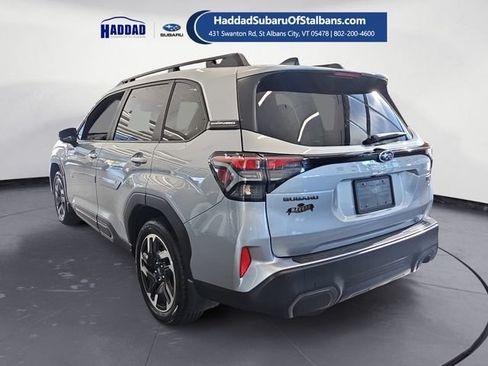 Certified 2025 Subaru Forester Limited AWD/4WD image 3