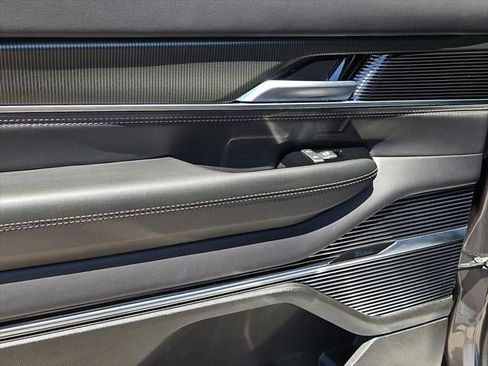 New 2026 Jeep Grand Wagoneer L Summit AWD/4WD image 46