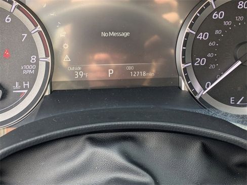 Certified 2024 Toyota Highlander LE image 19