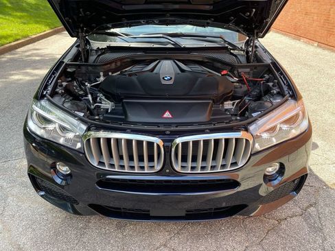 Used 2017 BMW X5 xDrive50i image 48