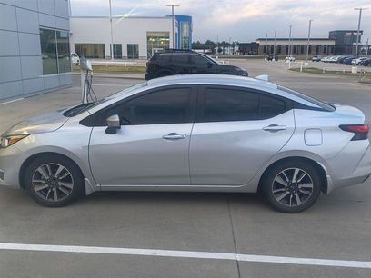 Used 2024 Nissan Versa SV w/ Trunk Package