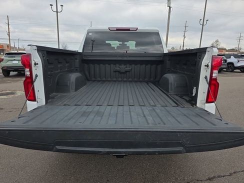 Used 2021 Chevrolet Silverado 1500 Custom w/ Rally Edition AWD/4WD image 13