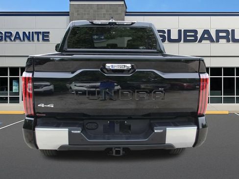Used 2024 Toyota Tundra Limited AWD/4WD image 9
