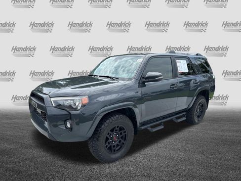 Used 2024 Toyota 4Runner SR5 Premium w/ Moonroof Package AWD/4WD image 5