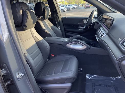 New 2026 Mercedes-Benz GLS 450 4MATIC image 48