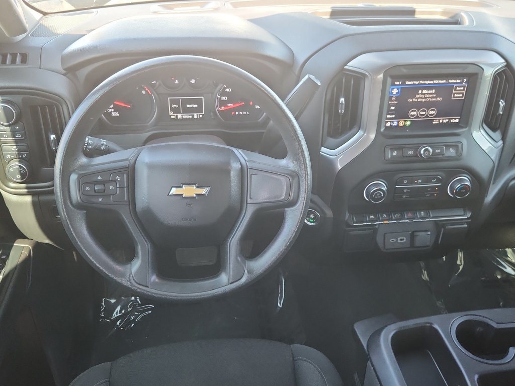 Used 2024 Chevrolet Silverado 1500 Custom AWD/4WD image 10