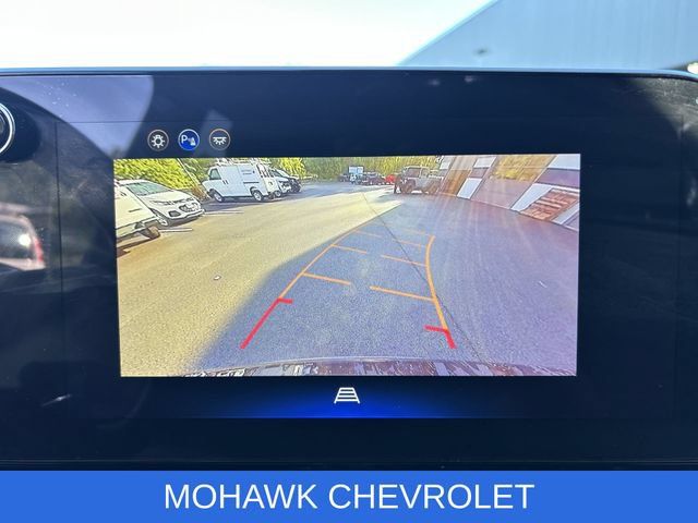 Used 2026 Chevrolet Equinox LT AWD/4WD image 15