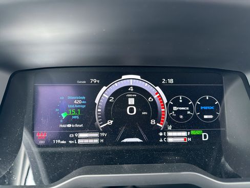 New 2026 Toyota Tundra Limited AWD/4WD image 19
