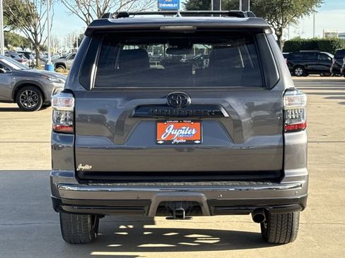 Used 2021 Toyota 4Runner Nightshade image 6