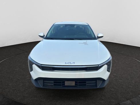 Used 2025 Kia K4 image 2