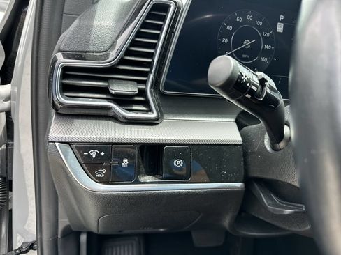 Certified 2023 Kia Sportage SX FWD image 32
