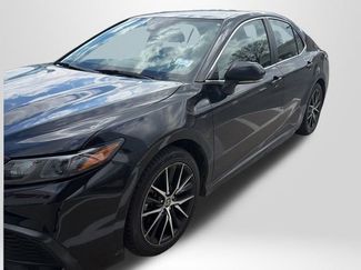 Used 2023 Toyota Camry SE video 1