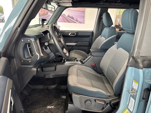 Used 2023 Ford Bronco Outer Banks AWD/4WD image 14