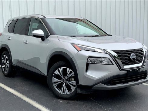 Used 2023 Nissan Rogue SV AWD/4WD image 32