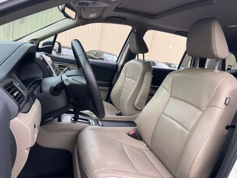 Used 2017 Honda Pilot EX-L image 12