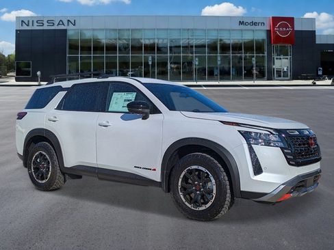 New 2026 Nissan Pathfinder Rock Creek AWD/4WD image 7