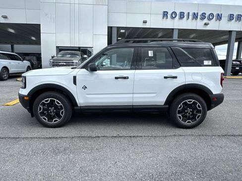 New 2026 Ford Bronco Sport Outer Banks AWD/4WD image 8
