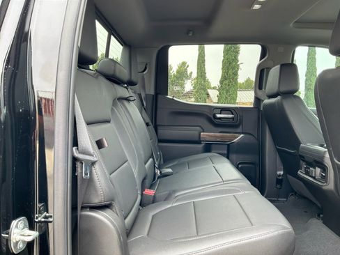 Used 2022 Chevrolet Silverado 1500 RST AWD/4WD image 18