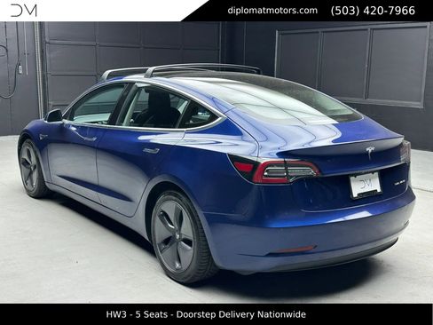 Used 2018 Tesla Model 3 Long Range image 4