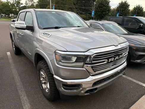 Used 2021 RAM 1500 Laramie w/ Off Road Group AWD/4WD image 15