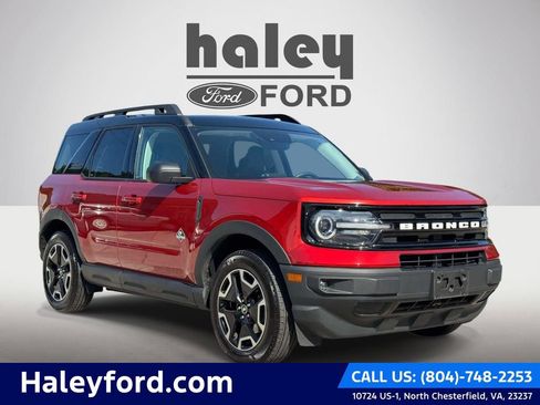 Used 2022 Ford Bronco Sport Outer Banks w/ Tech Package AWD/4WD image 1