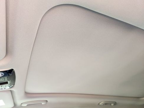 New 2026 Kia Sorento SX image 18