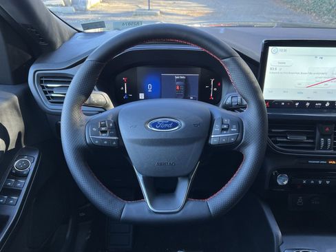 New 2025 Ford Escape ST-Line w/ Tech Pack #1 image 16