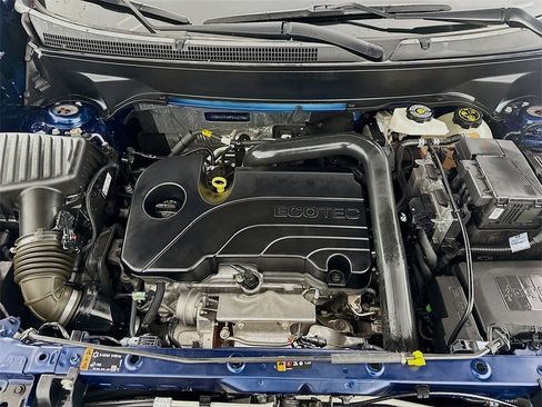 Used 2023 Chevrolet Equinox LT w/ LPO, Floor Liner Package image 29