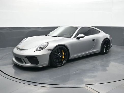 Certified 2018 Porsche 911 GT3 RWD image 1
