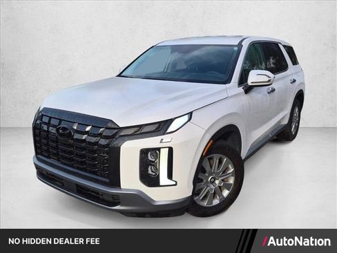 Used 2025 Hyundai Palisade SE AWD/4WD image 1