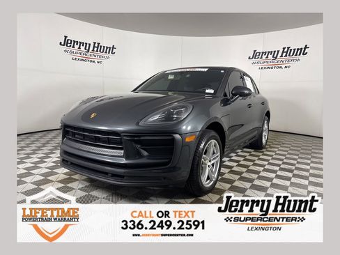Used 2022 Porsche Macan w/ Premium Package Plus AWD/4WD image 1