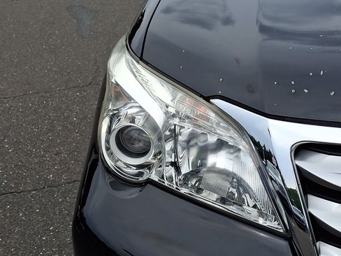 Used 2011 Lexus GX 460 w/ Comfort Plus Pkg AWD/4WD image 9