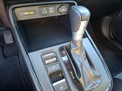 Certified 2025 Honda CR-V Sport image 22