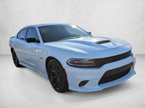 Used 2020 Dodge Charger R/T w/ Blacktop Package image 3